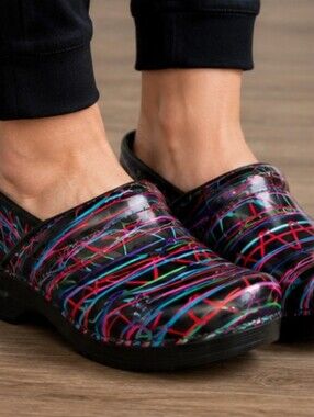 Dansko Professional Multicolor Abstract Print Patent Leather Clogs EU 41 (10.5)